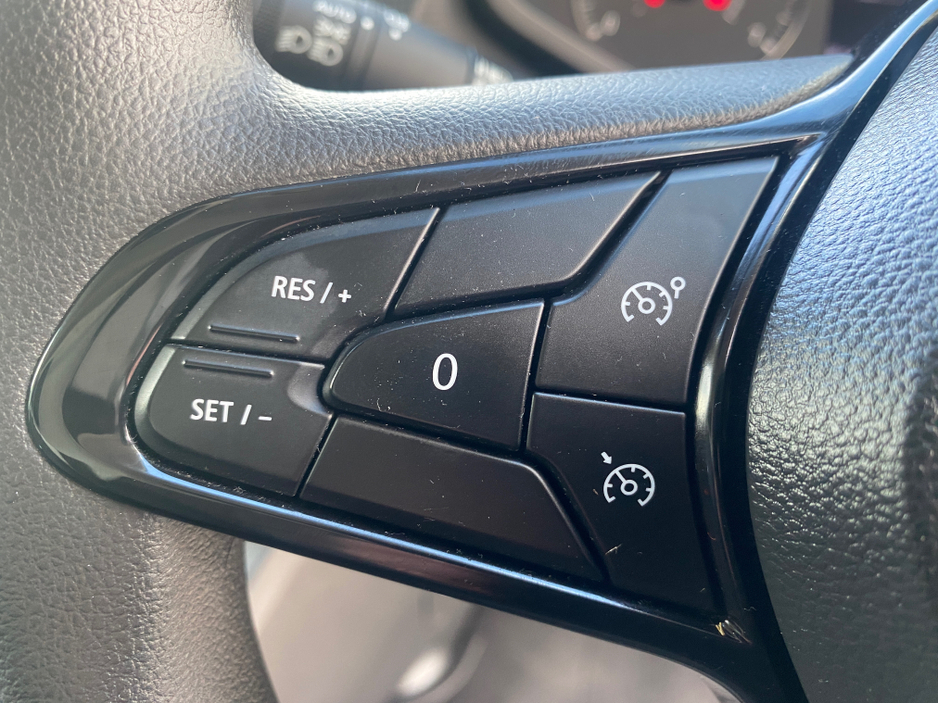 2023 Renault Trafic 2L Diesel For Sale Images