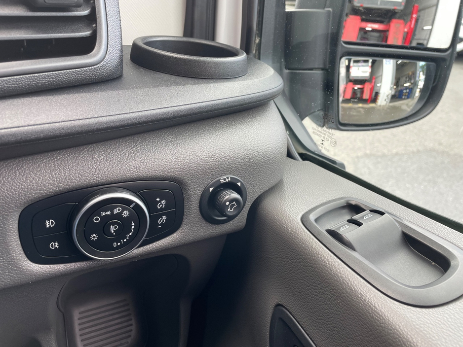 2020 Ford Transit 2L Diesel For Sale Images