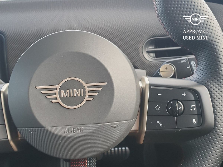 2026 MINI Hatch 2L Petrol For Sale Images