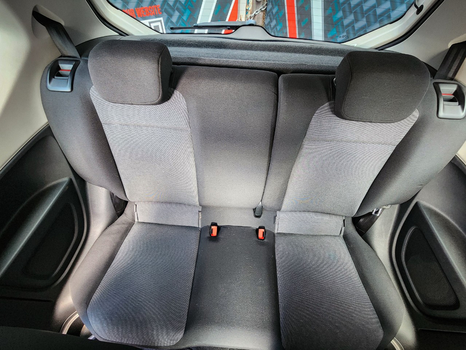 2015 Volkswagen up! 1L Petrol For Sale Images