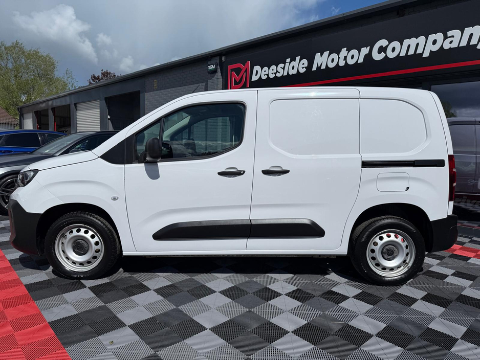 2024 Peugeot Partner 1.5L Diesel For Sale Images
