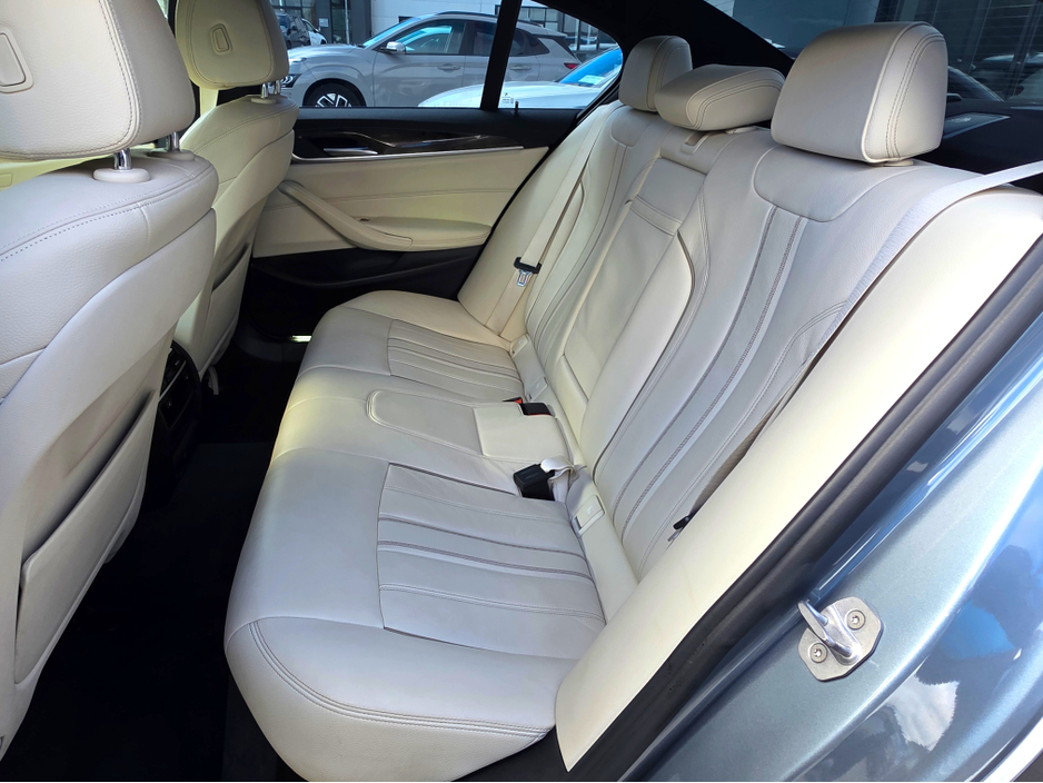 2018 BMW 5 Series 2L Petrol Plug-in Hybrid For Sale Images