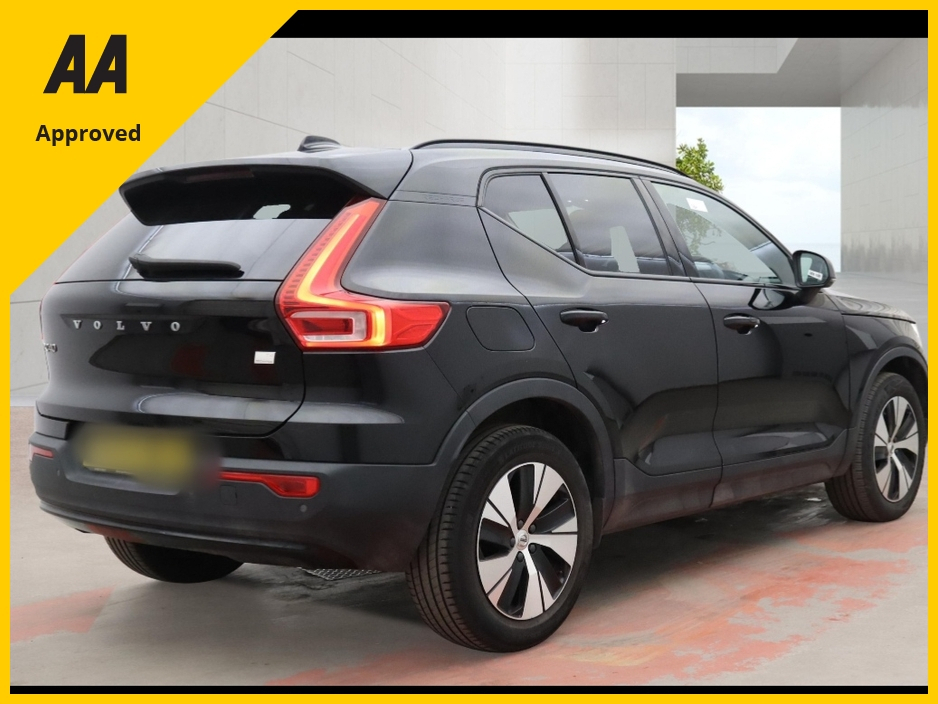 2022 Volvo XC40 1.5L Petrol Plug-in Hybrid For Sale Images