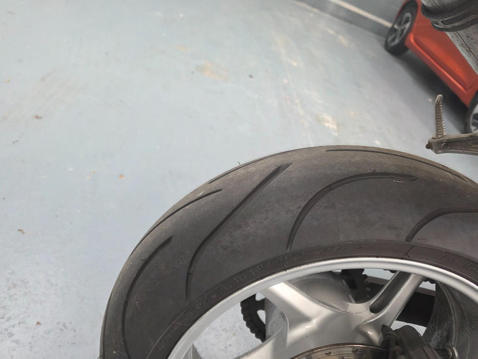 2005 Yamaha YZF 1L Petrol For Sale Images