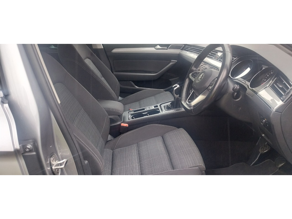 2020 Volkswagen Passat 2L Diesel For Sale Images