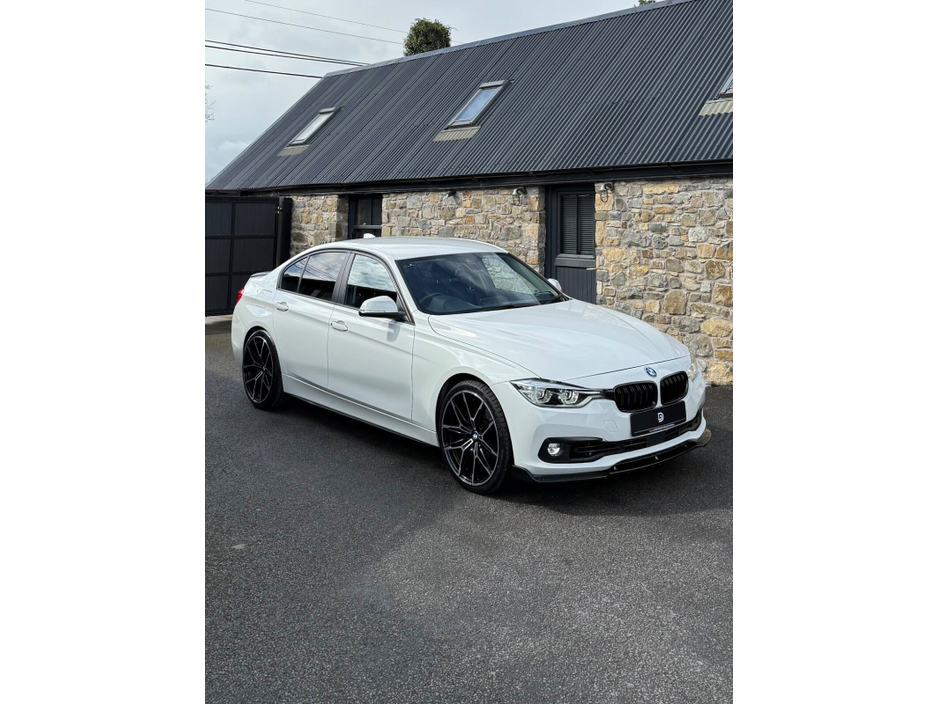 2017 BMW 3 Series For Sale Images