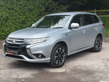 2018 Mitsubishi Outlander 2L Petrol Plug-in Hybrid For Sale Images