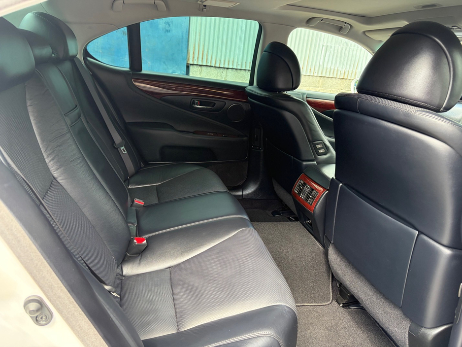 2008 Lexus LS 460 4.7L Petrol For Sale Images