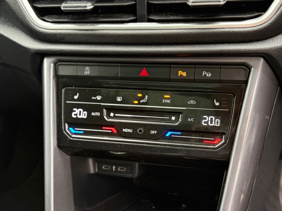 2023 Volkswagen T-Roc 1L Petrol For Sale Images