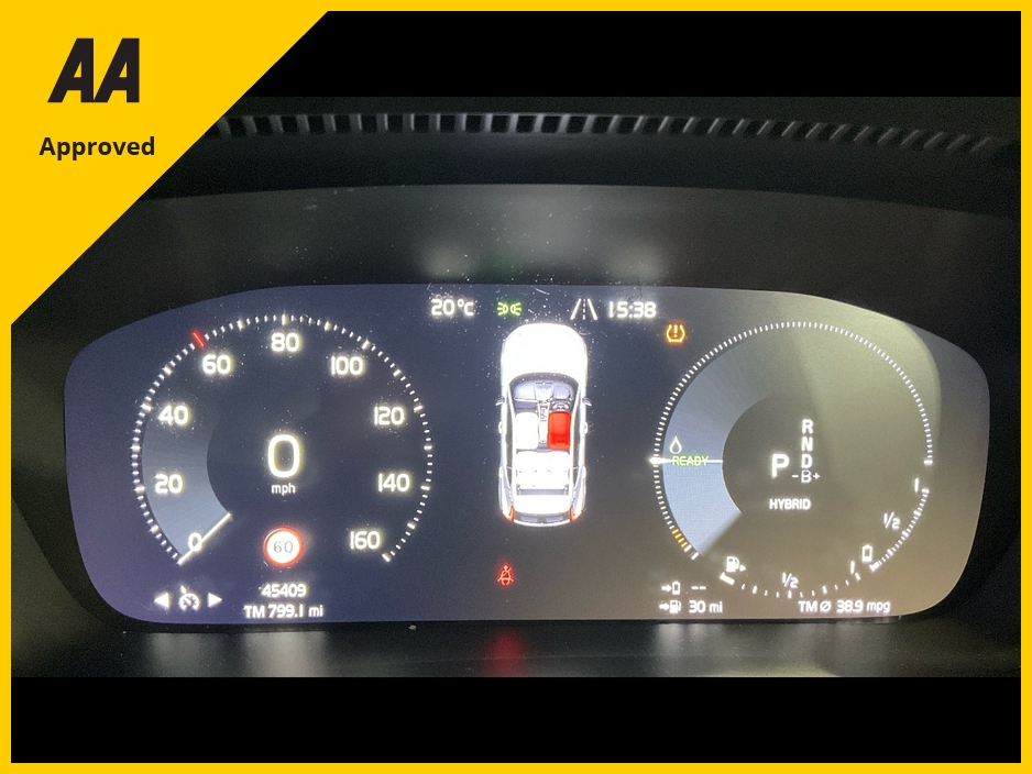 2023 Volvo XC40 1.5L Petrol Plug-in Hybrid For Sale Images