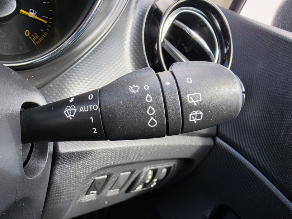 2015 Renault Captur 1.2L Petrol For Sale Images