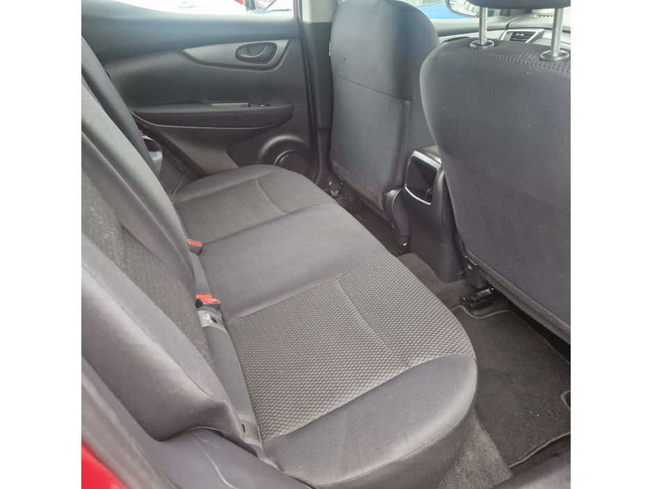 Nissan Qashqai 1.2 PET XE — thumbnail 10