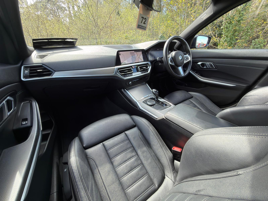 BMW 3 Series 330E M SPORT M PERFORMANCE *1 YEAR WARRANTY* — thumbnail 17