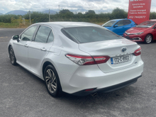 2017 Toyota Camry 2.5L Petrol Hybrid For Sale Images