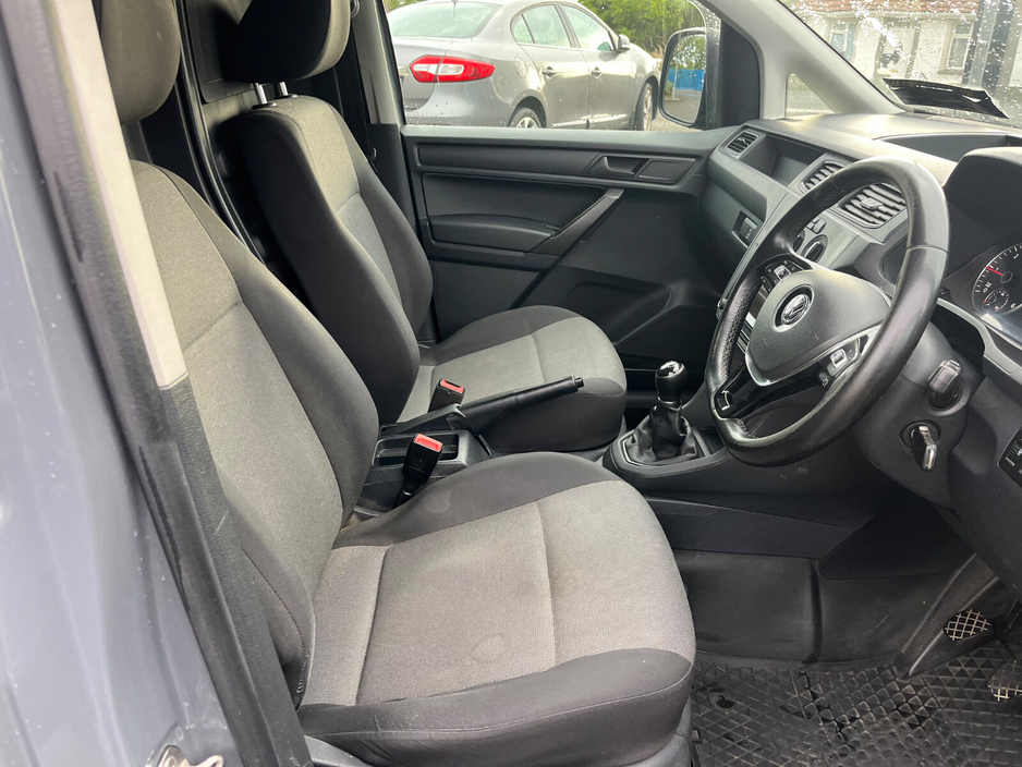 2020 Volkswagen Caddy 2L Diesel For Sale Images