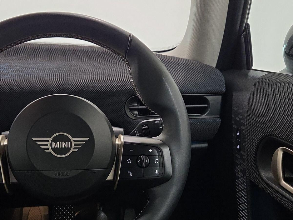 2024 MINI Hatch 1.5L Petrol For Sale Images