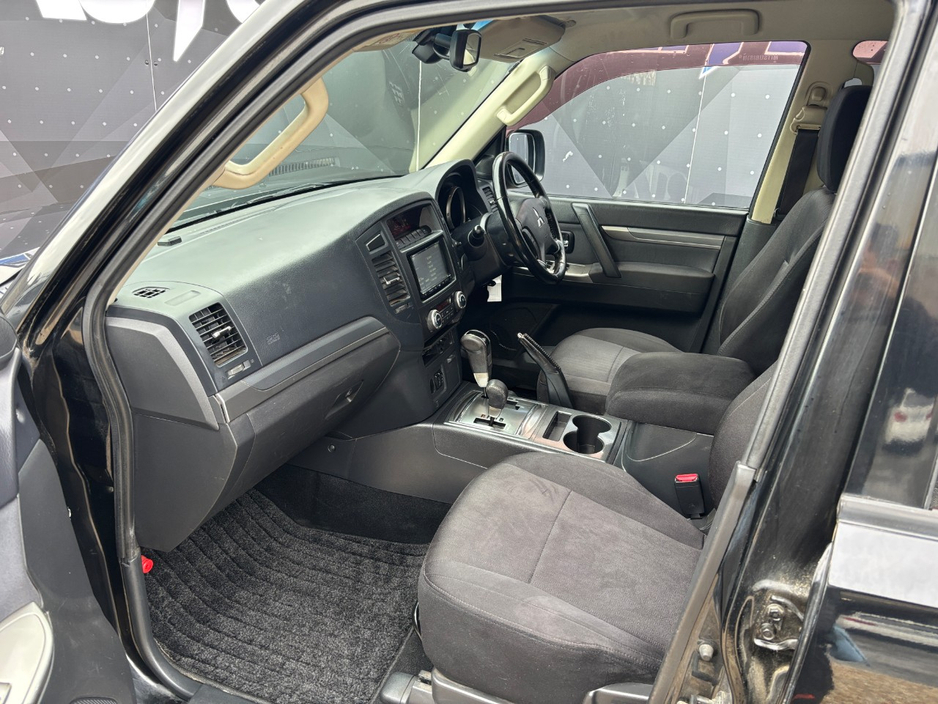 2014 Mitsubishi Pajero 3.2L Diesel For Sale Images
