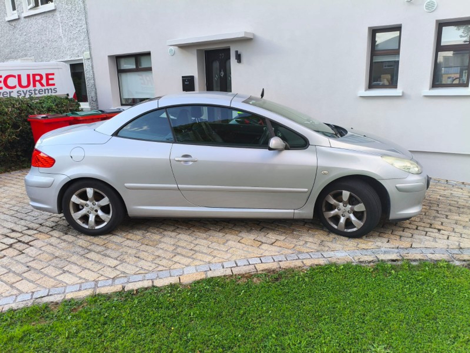 Peugeot 307 CC 1.6 2DR — thumbnail 2
