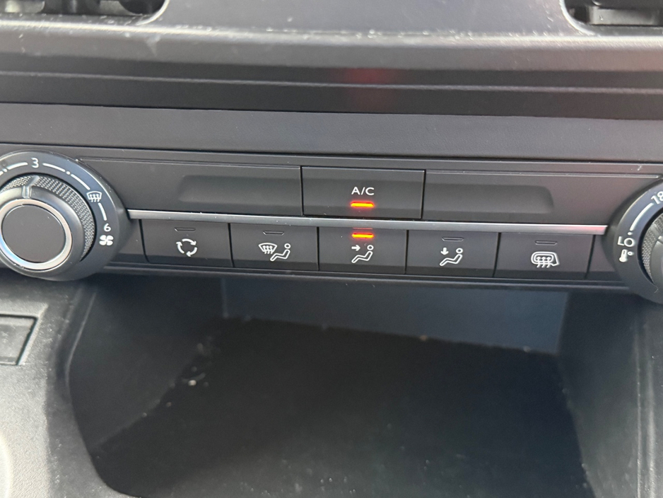 2023 Peugeot Partner 1.5L Diesel For Sale Images