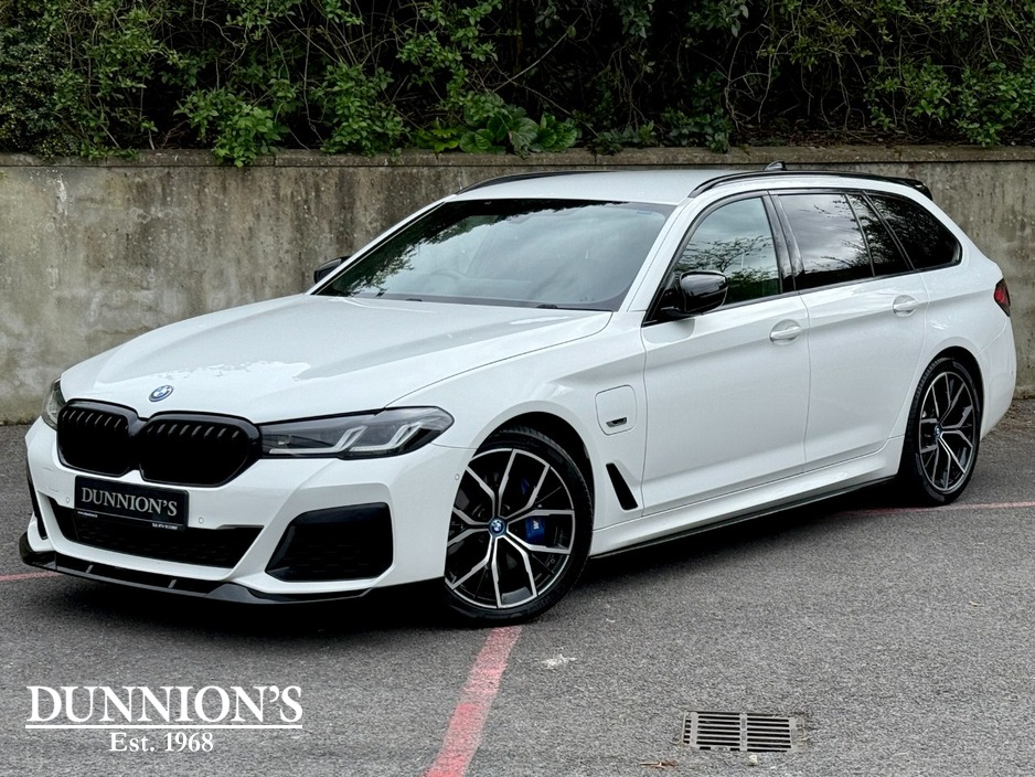 2023 BMW 5 Series 2L Hybrid For Sale Images