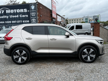 2022 Volvo XC40 1.5L Petrol Plug-in Hybrid For Sale Images