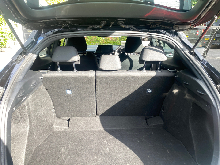 2018 Toyota C-HR 1.8L Hybrid For Sale Images