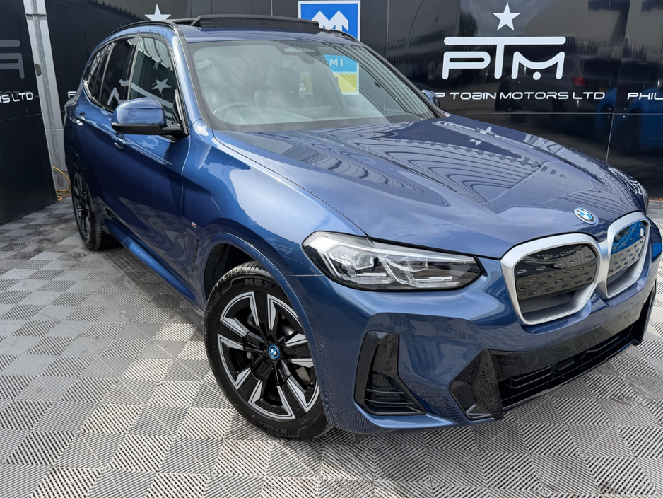 BMW iX3 M SPORT