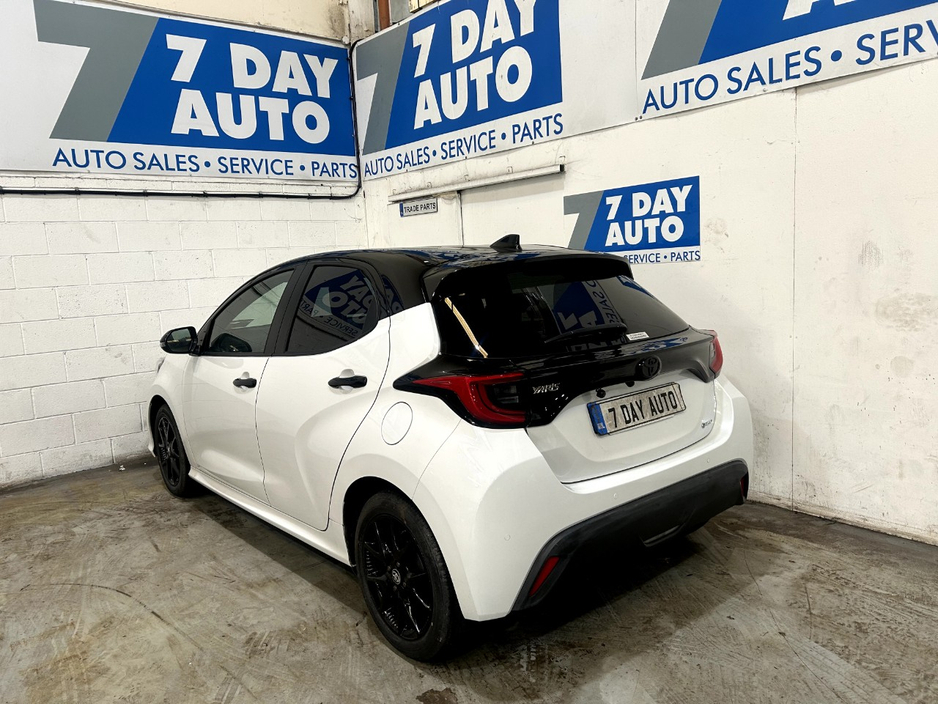 2025 Toyota Yaris 1.5L Petrol Hybrid For Sale Images