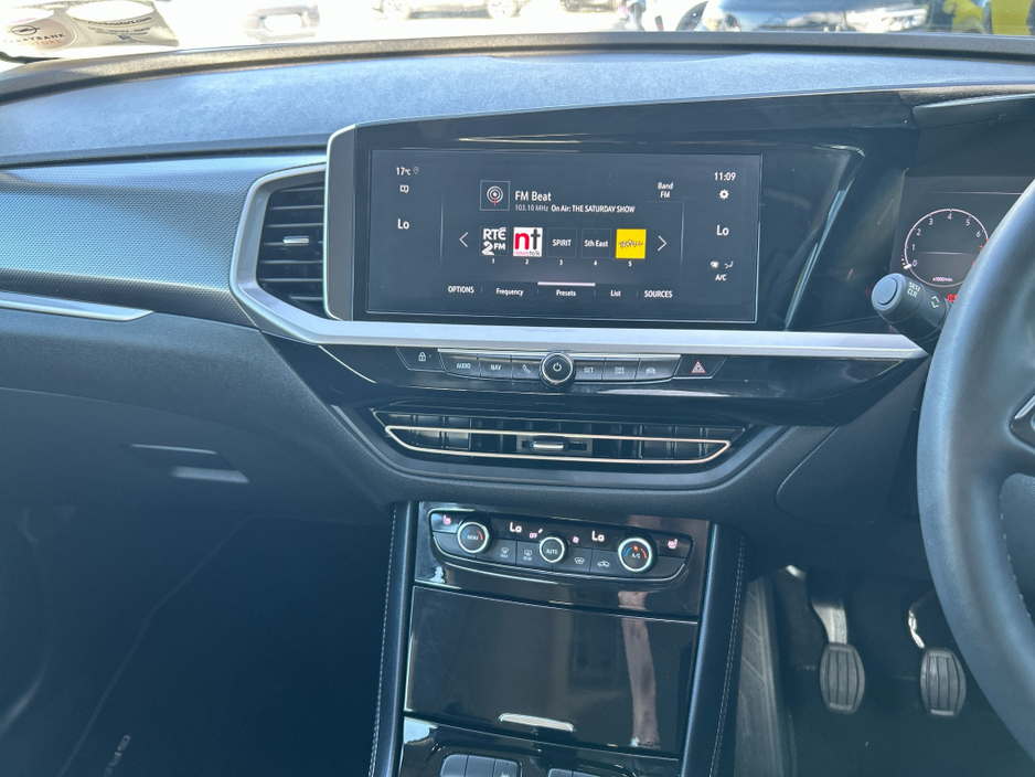 2024 Opel Grandland 1.2L Petrol For Sale Images