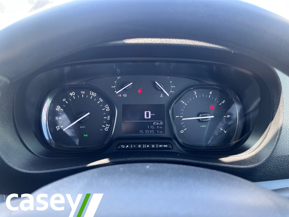 2019 Peugeot Expert 2L Diesel For Sale Images