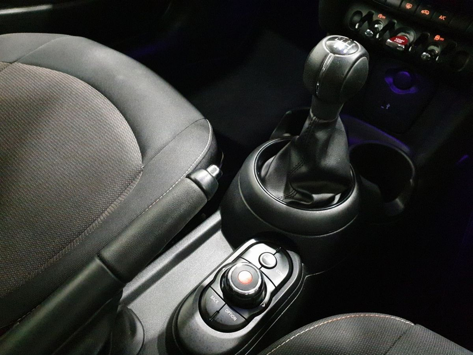 2019 MINI Hatch 1.5L Petrol For Sale Images