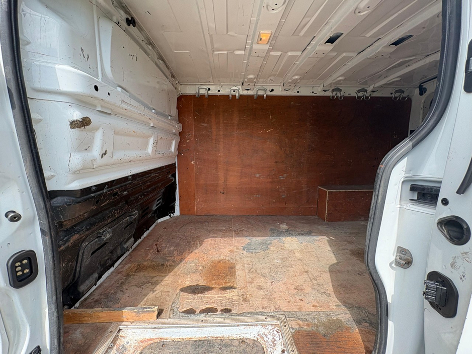 2019 Vauxhall Vivaro 1.6L Diesel For Sale Images