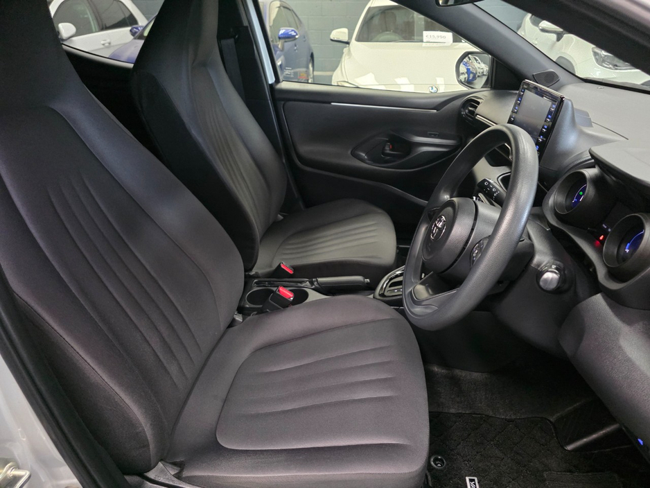 2020 Toyota Yaris 1.5L Petrol Hybrid For Sale Images