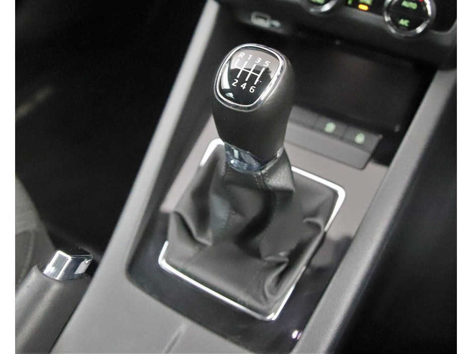 Skoda Octavia 1.0TSI STYLE 115BHP 6SPD *SAT NAV*CARPLAY*ANDROID AUTO*REVESE CAM* — thumbnail 22