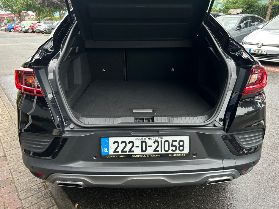 2022 Renault Arkana 1.6L Petrol Hybrid For Sale Images