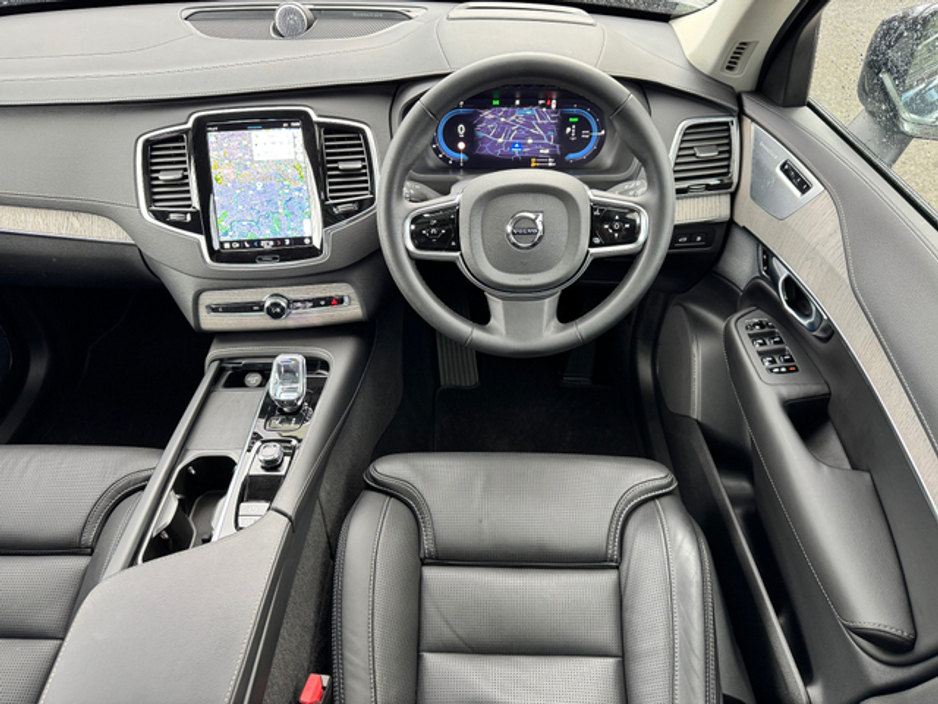 2024 Volvo XC90 2.0L Hybrid For Sale Images