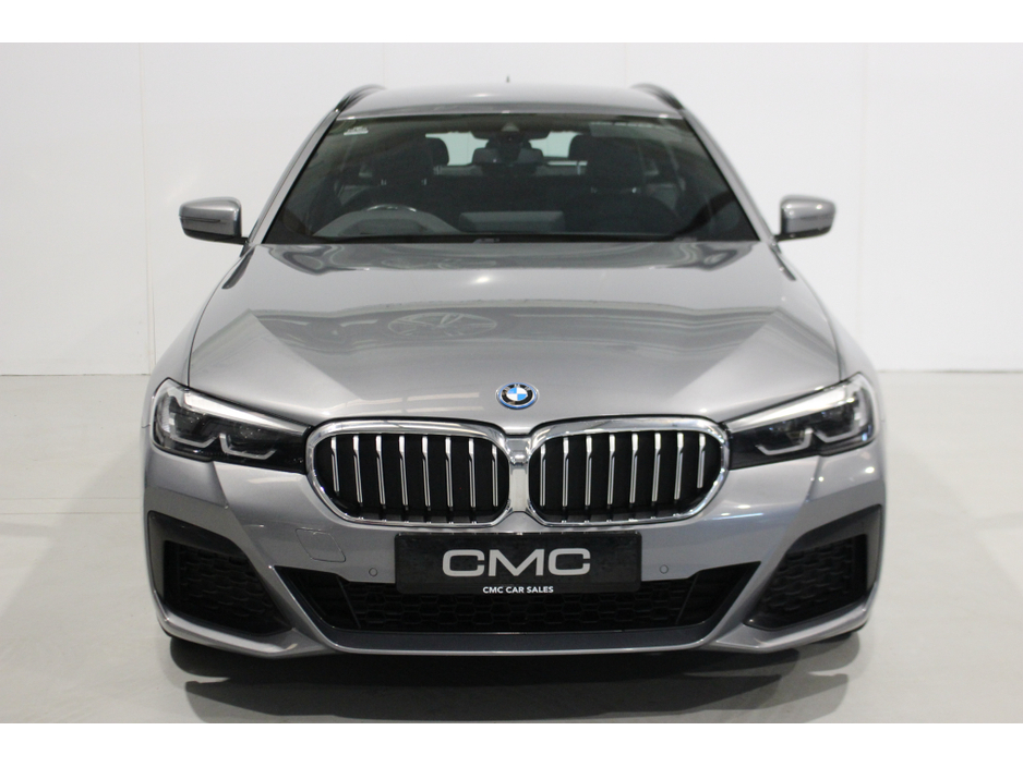 2022 BMW 5 Series 2L Hybrid For Sale Images