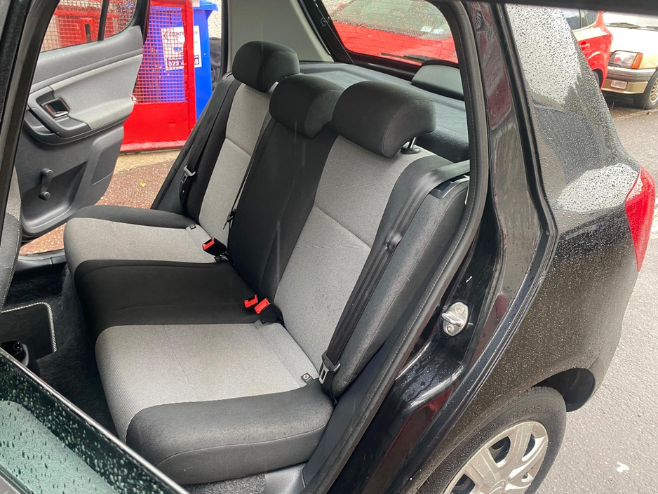 2015 Skoda Fabia 1.2L Petrol For Sale Images