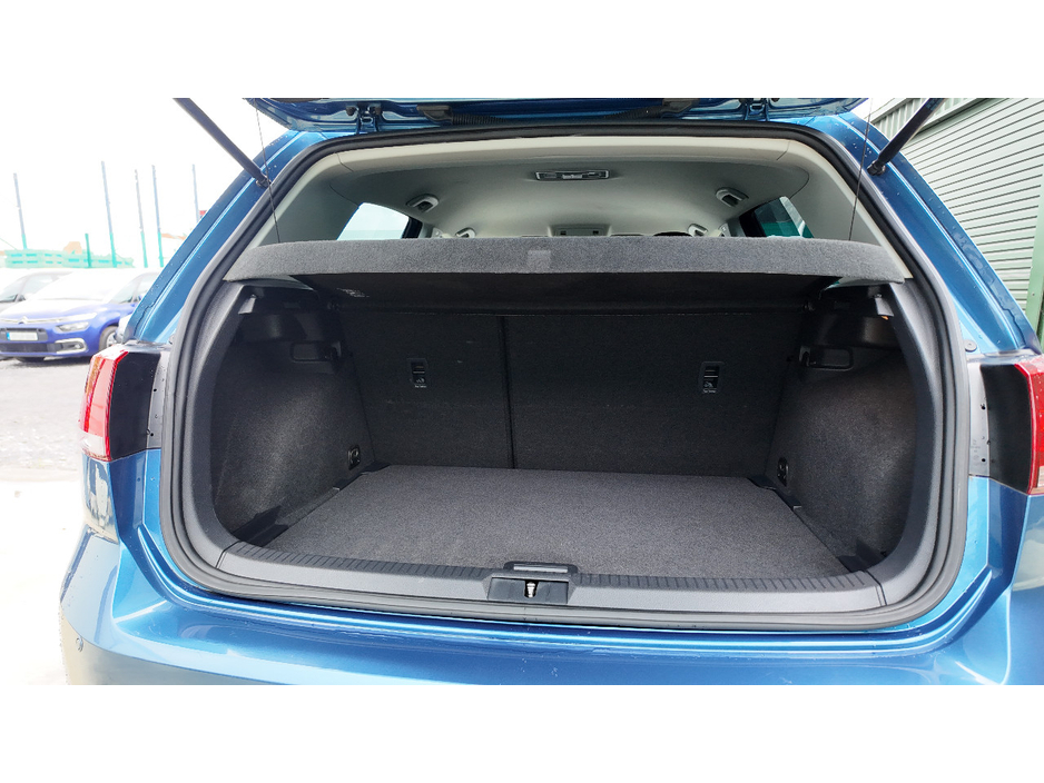 2014 Volkswagen Golf 1.2L Petrol For Sale Images