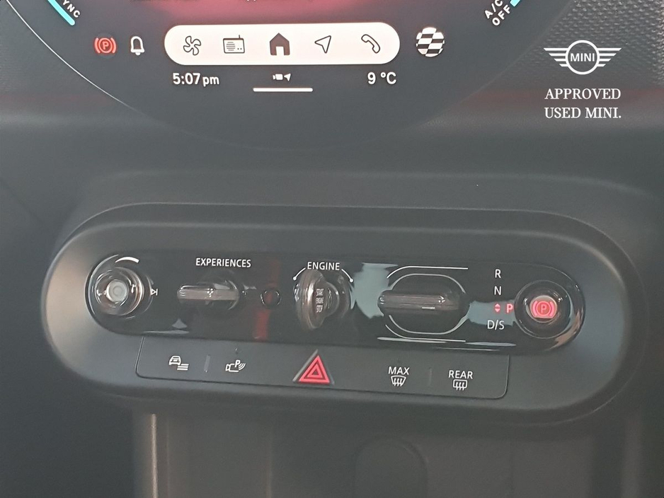 2026 MINI Hatch 2L Petrol For Sale Images