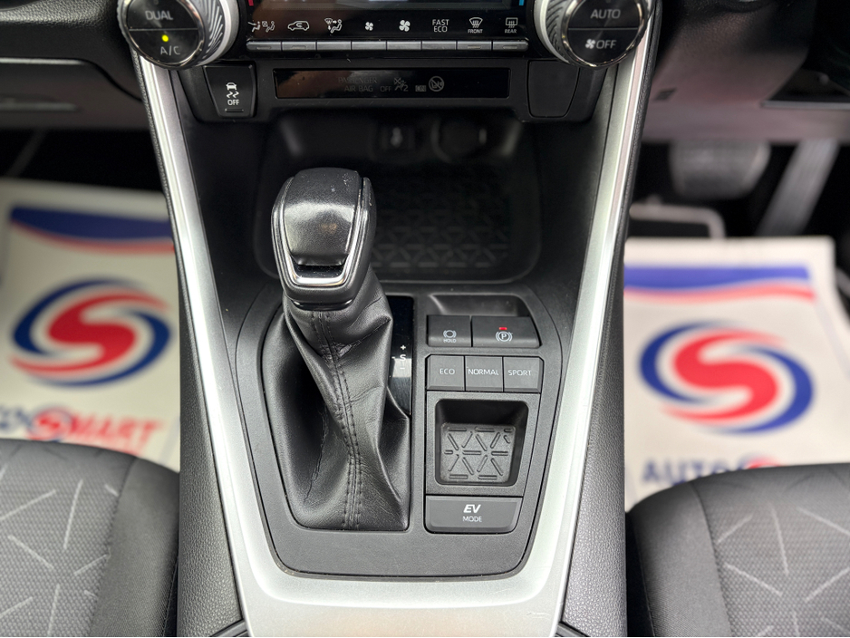 2022 Toyota Rav4 2.5L Hybrid For Sale Images