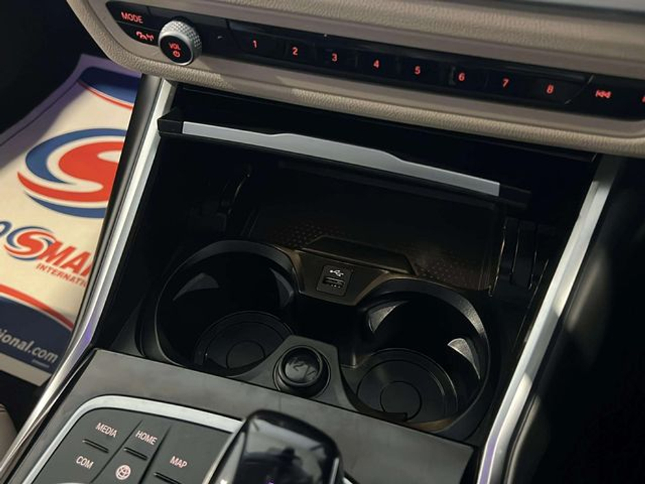 BMW 3 Series 330E SPORT PRO — thumbnail 16