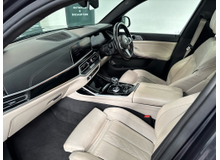2019 BMW X7 3L Diesel For Sale Images