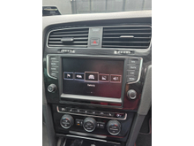 2015 Volkswagen Golf 2L Petrol For Sale Images