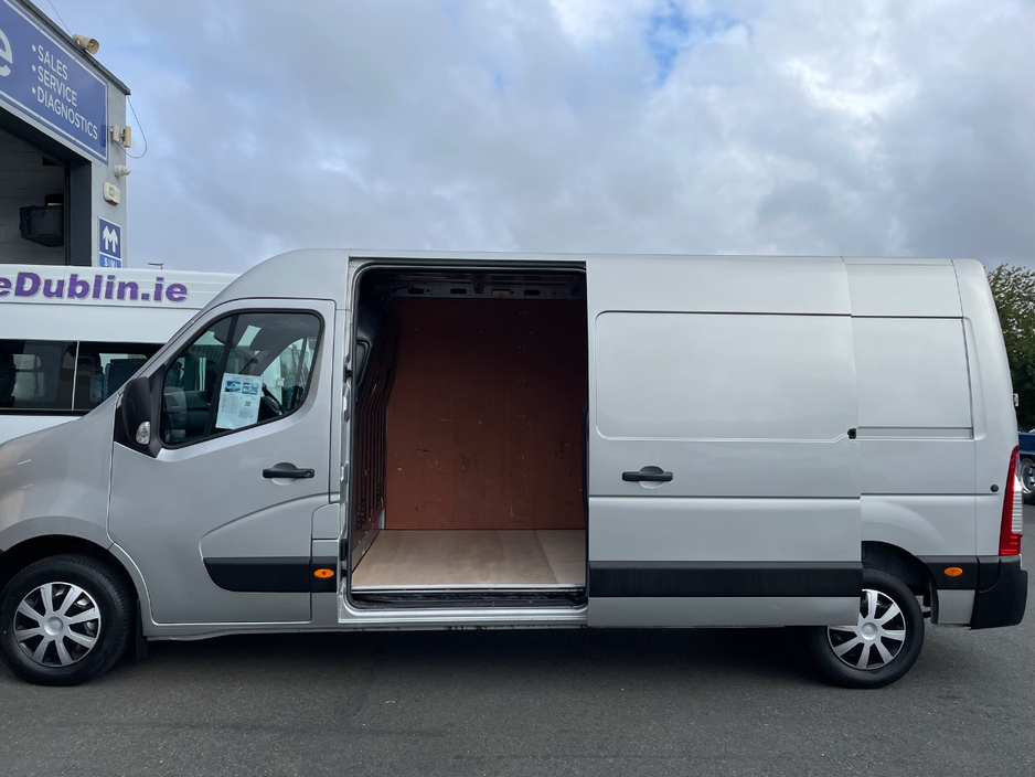 2022 Nissan Interstar 2.3L Diesel For Sale Images