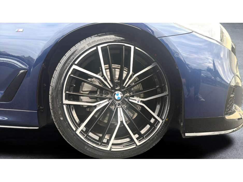 BMW 5 Series xDrive-523d G31 MSPORT PRO TOURING 71,000KMS - HUGE SPEC — thumbnail 38