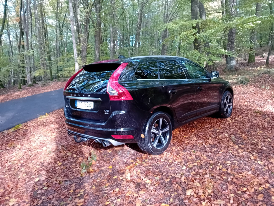 2017 Volvo XC60 2.4L Diesel For Sale Images