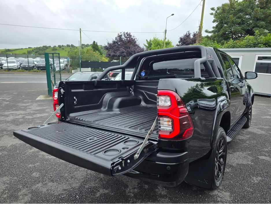 2023 Toyota Hilux 2.4L Diesel For Sale Images