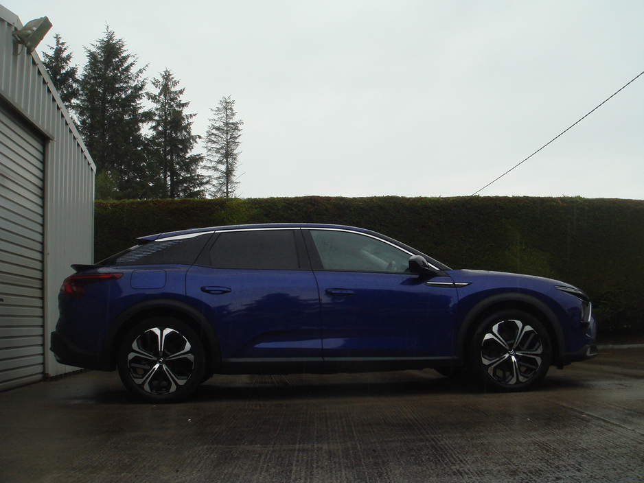 2023 Citroen C5X 1.6L Petrol Plug-in Hybrid For Sale Images