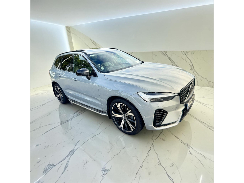 2023 Volvo XC60 2L Petrol Plug-in Hybrid For Sale Images